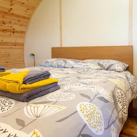 롯지 Fell View Park Escape Pods With Hot Tubs, *